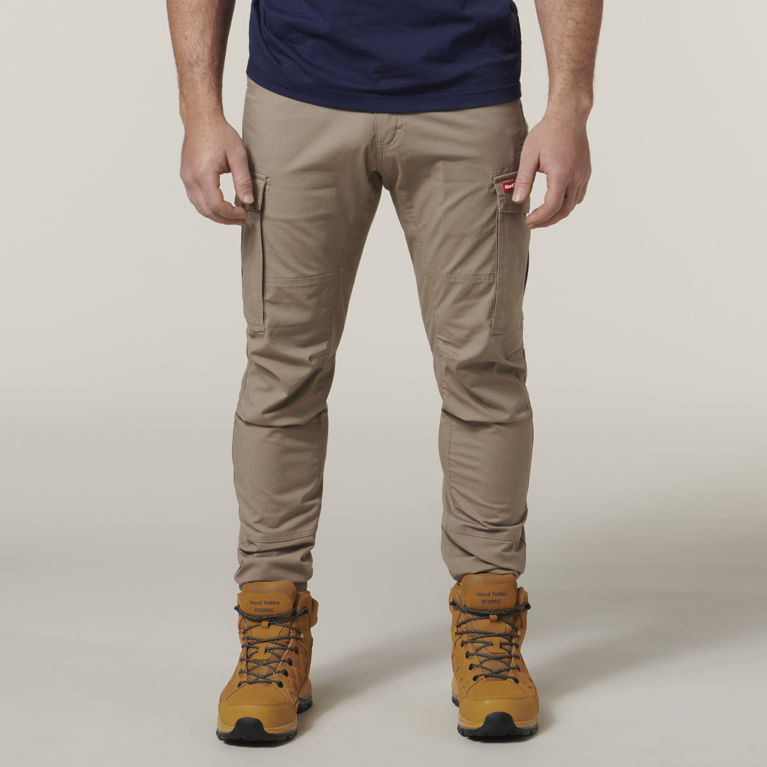 Y02340 3056 Stretch Ripstop Cargo Cuff Pant Desert action 1