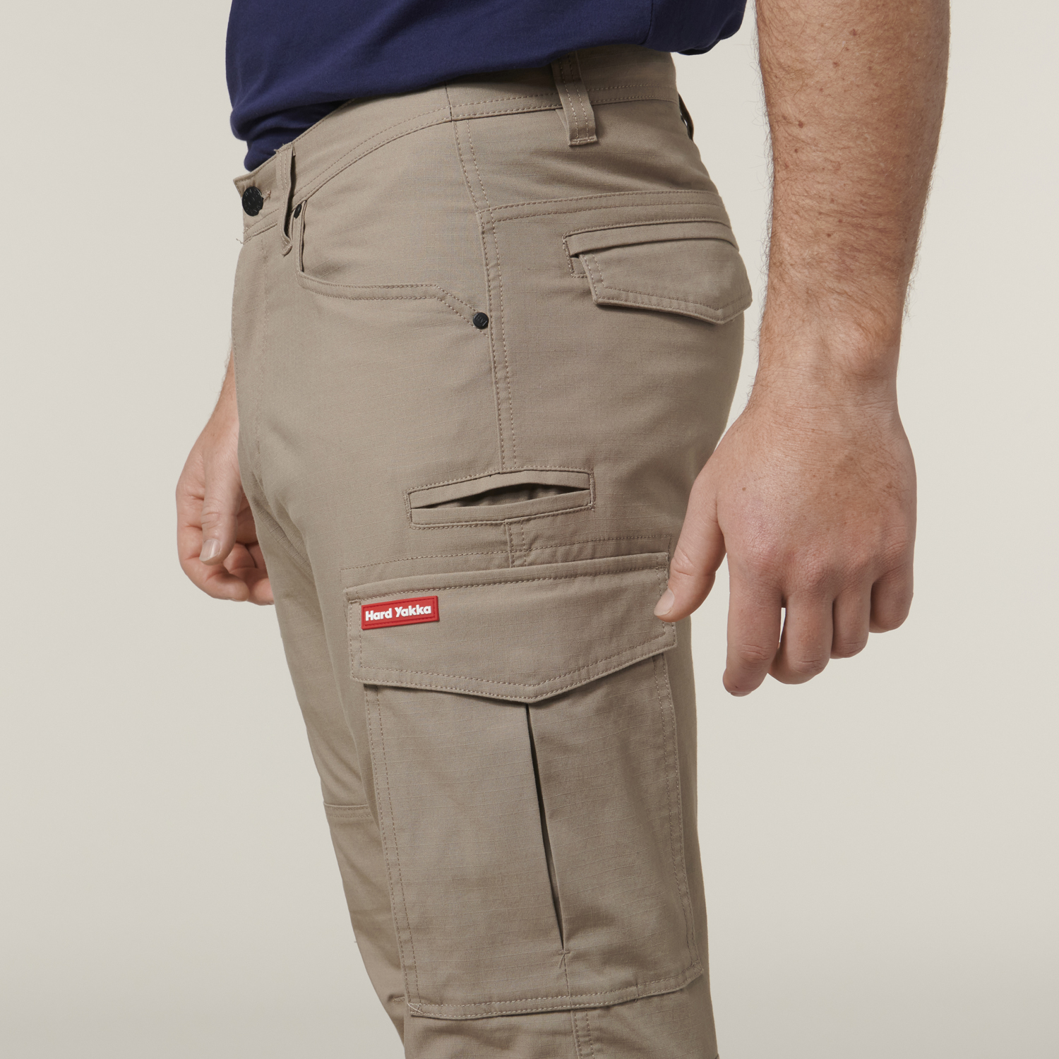 Y02340 3056 Stretch Ripstop Cargo Cuff Pant Desert action 5